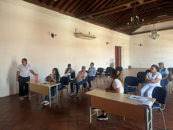 Seguimiento al Plan de acción para la Implementación de las Adecuaciones Socioculturales de las Rutas Integrales de Atención en Salud (RIAS) en el municipio de Mompox. Lugar: Salón Amarillo, Alcaldía de Mompox.