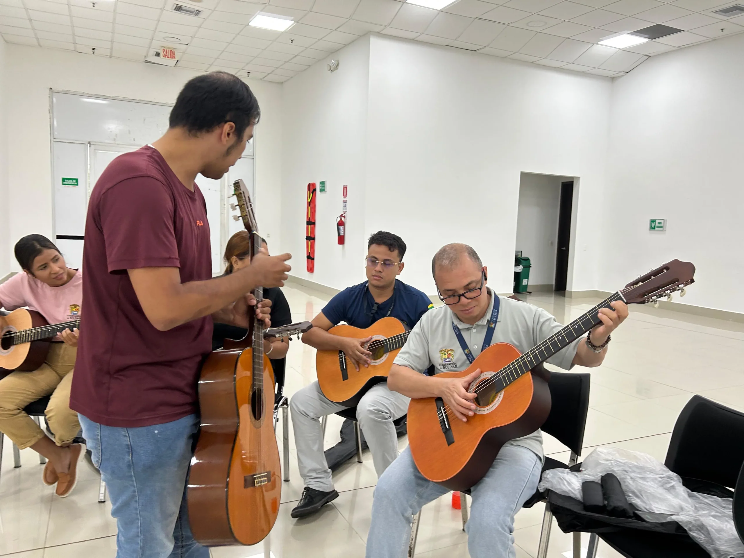 clase guitarra 3 scaled