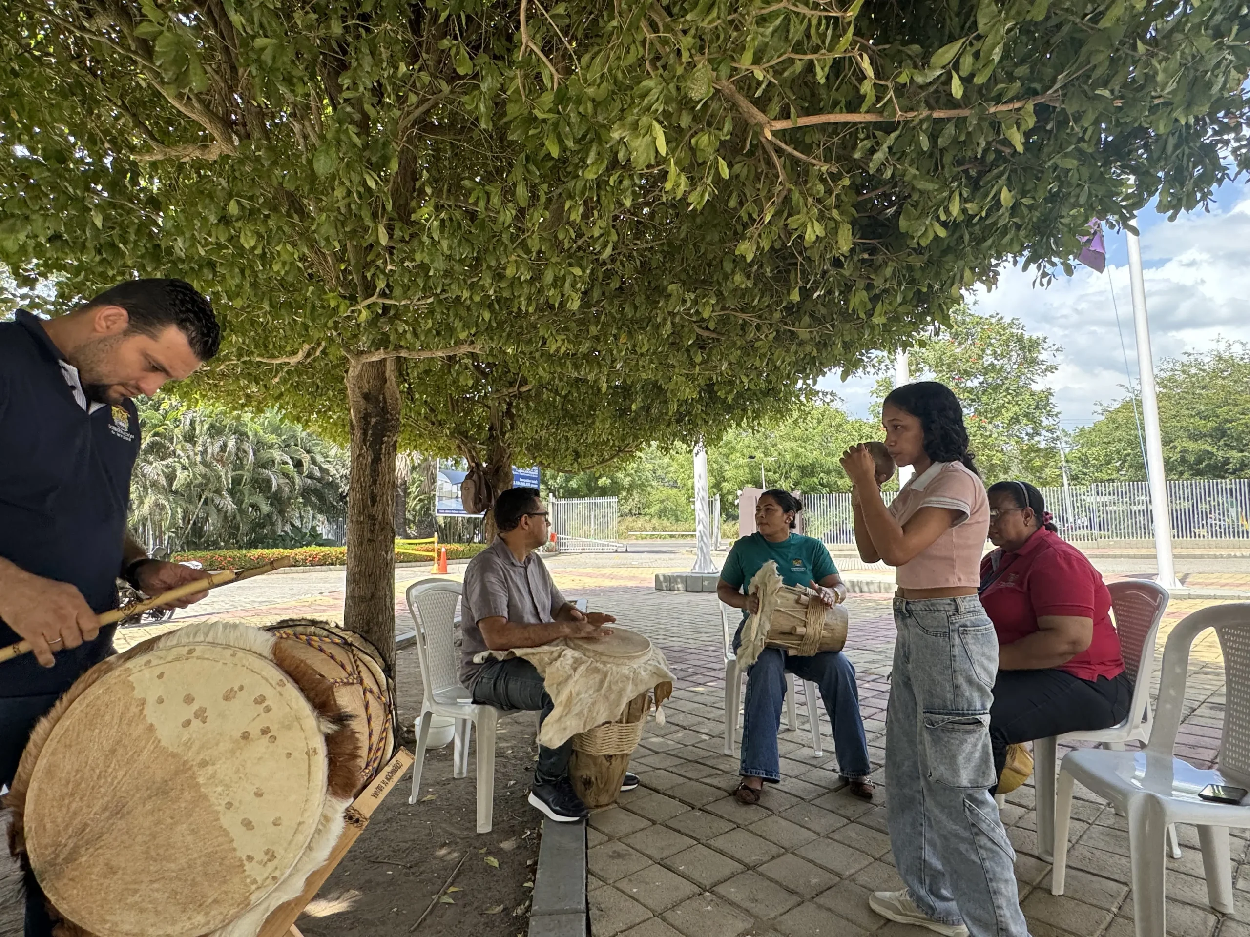 GRUPO DE GAITA SON BOLIVAR 7 scaled