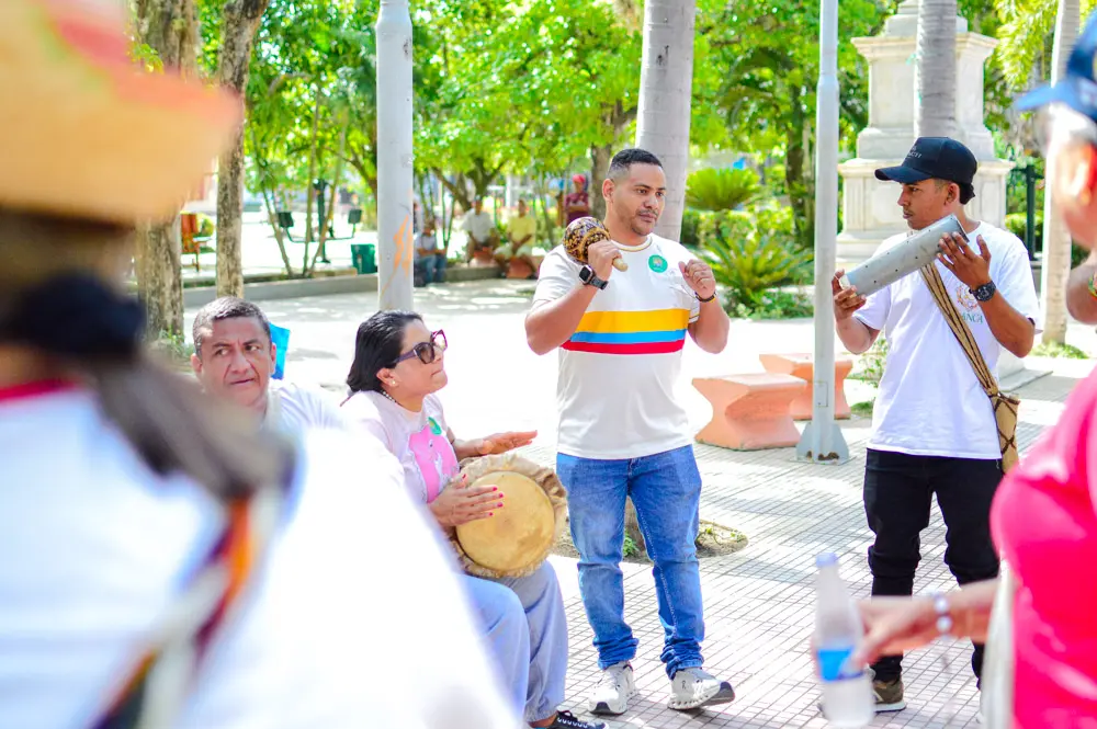 VAMOS PAL PUEBLO 6