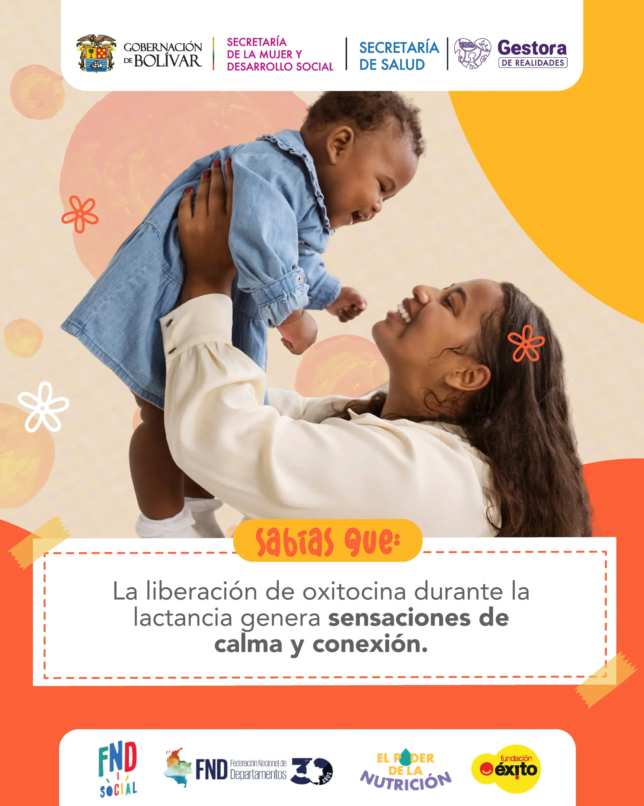 Madre juega con su bebé en una pieza sobre oxitocina y lactancia